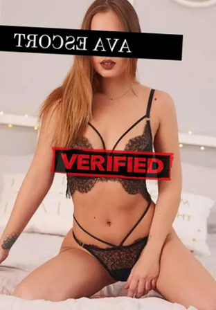 Britney anal Encontre uma prostituta Bougado